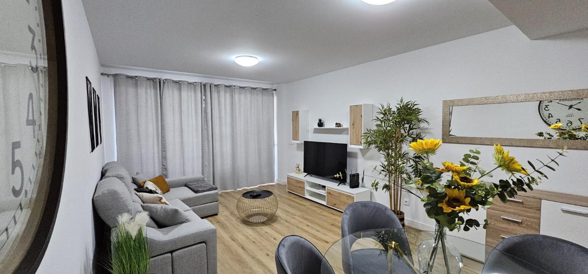 Vista Mar - Ac, Parking And Pool Appartement Funchal  Buitenkant foto